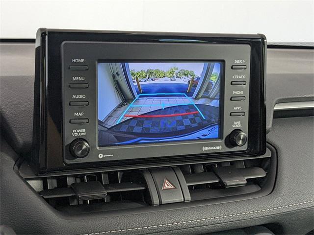 Photo of 2022 Pearl Toyota RAV4