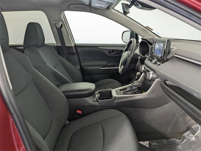 Photo of 2022 Pearl Toyota RAV4
