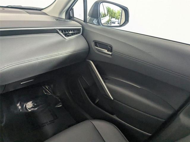 Photo of 2023 Jet Black Toyota Corolla Cross