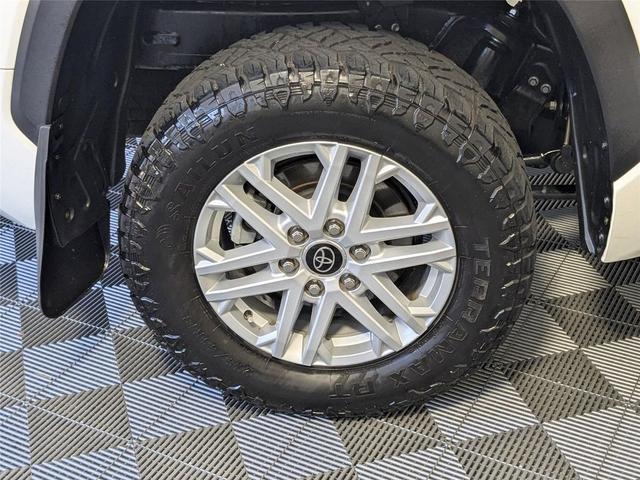 Photo of 2023 Ice Cap Toyota Tundra