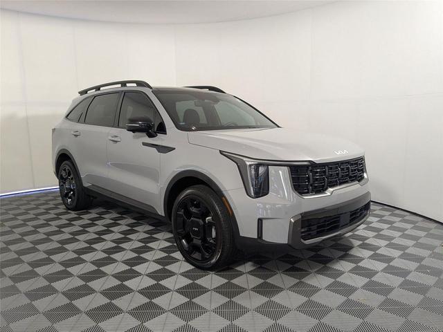 Photo of 2024 Wolf Gray Kia Sorento