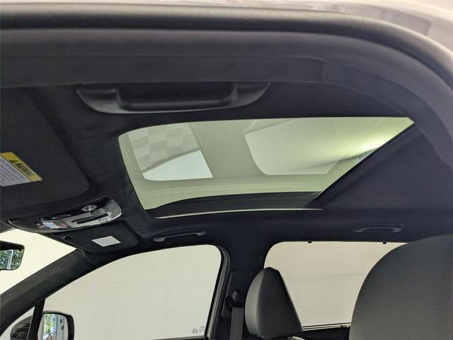 Photo of 2024 Wolf Gray Kia Sorento