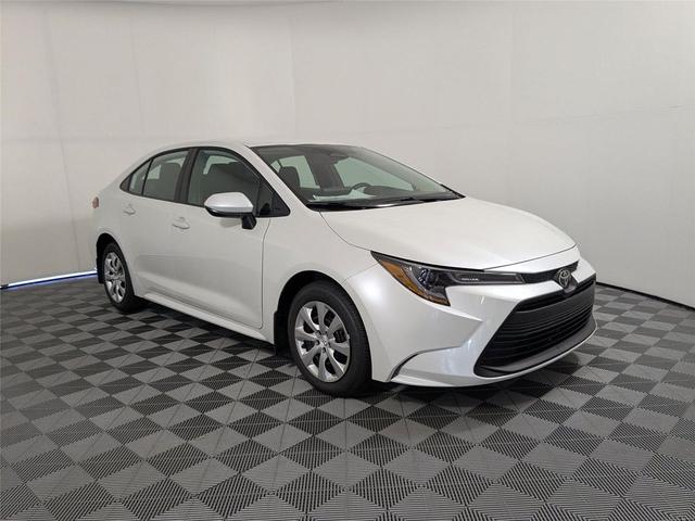 Photo of 2026 Wind Chill Pearl Toyota Corolla