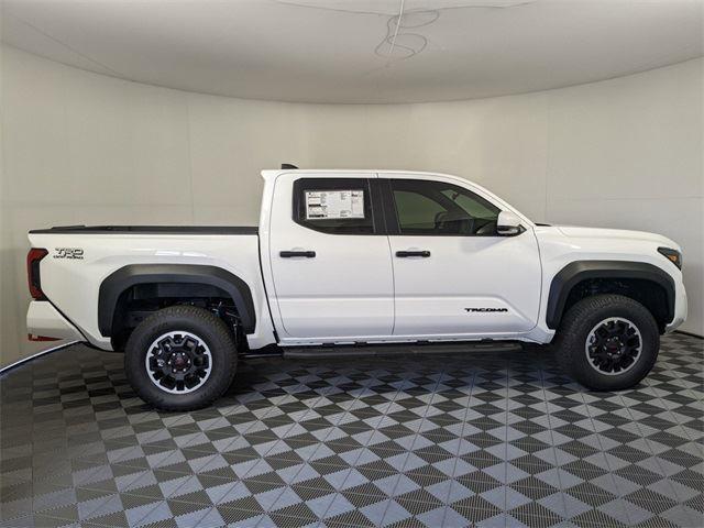 Photo of 2024 Ice Cap Toyota Tacoma