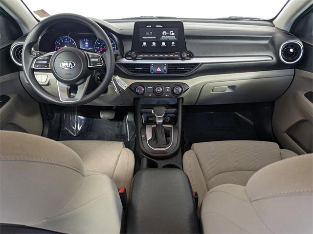 Photo of 2021 Aurora Black Kia Forte