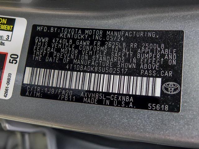 Photo of 2025 Celestial Silver Metallic Toyota Camry