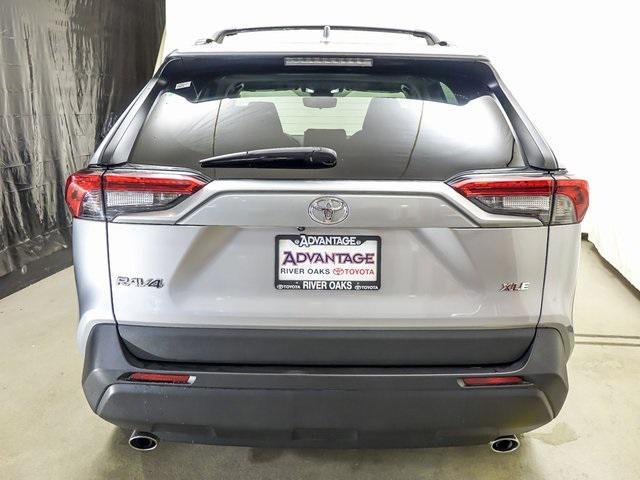 Photo of 2024 Silver Sky Metallic Toyota RAV4