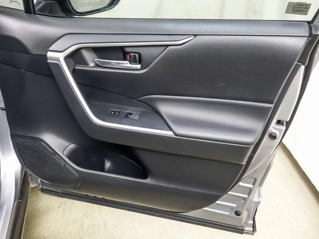 Photo of 2024 Silver Sky Metallic Toyota RAV4