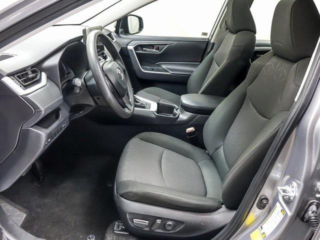 Photo of 2024 Silver Sky Metallic Toyota RAV4