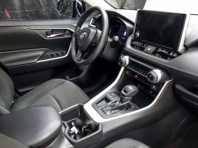 Photo of 2024 Silver Sky Metallic Toyota RAV4