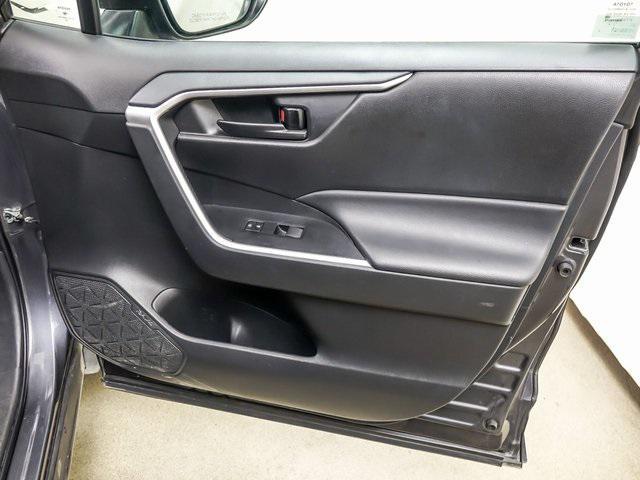 Photo of 2024 Magnetic Gray Metallic Toyota RAV4
