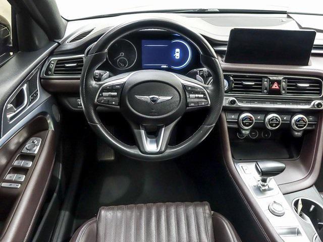 Photo of 2022 Vik Black Genesis G70