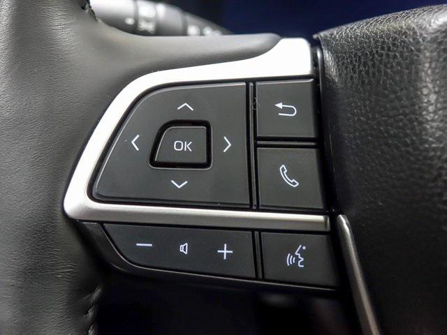 Photo of 2024 Wind Chill Pearl Toyota Grand Highlander