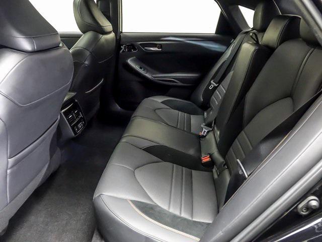 Photo of 2022 Midnight Black Metallic Toyota Avalon