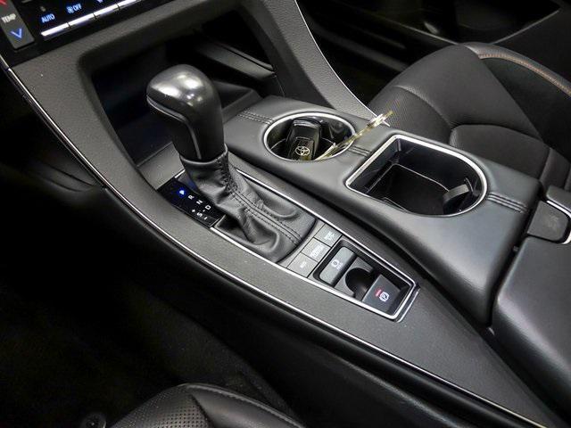 Photo of 2022 Midnight Black Metallic Toyota Avalon