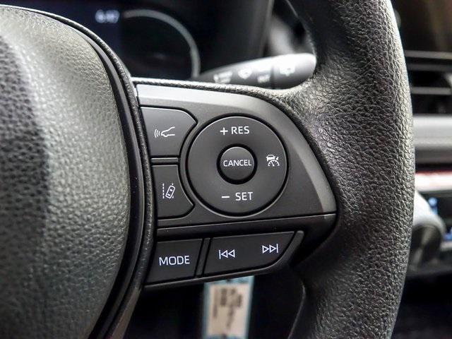 Photo of 2025 Pearl Toyota RAV4