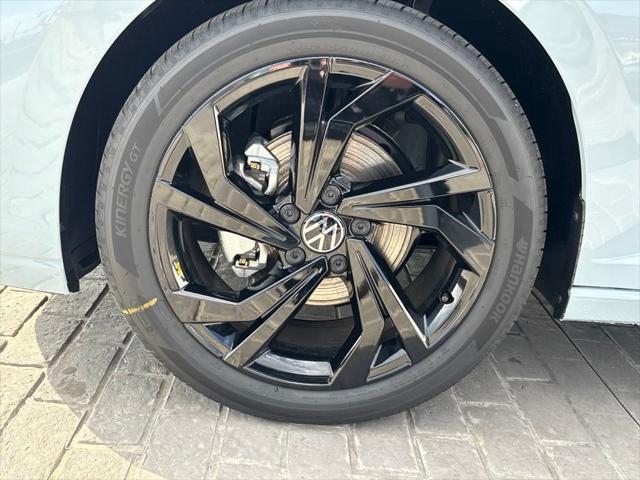 Photo of 2025 Monument Gray Volkswagen Jetta
