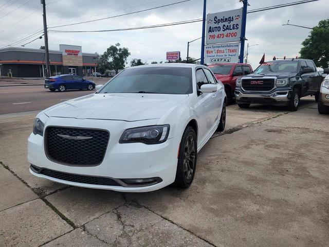 2016 Chrysler 300