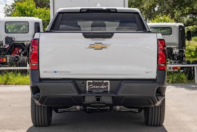 Photo of 2024 Summit White Chevrolet Silverado EV