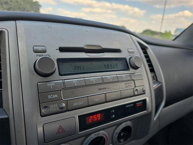 Photo of 2011 Silver Streak Mica Toyota Tacoma