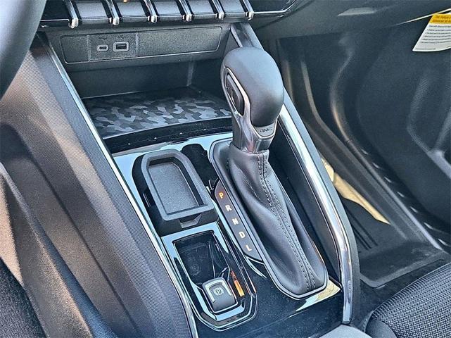 Photo of 2025 Sterling GMC Canyon