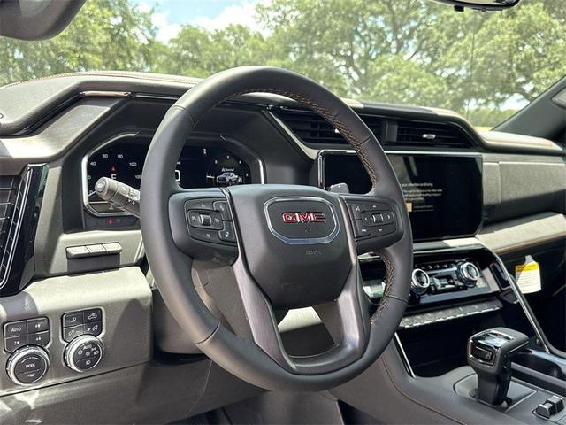 Photo of 2025 Summit White GMC Sierra 1500