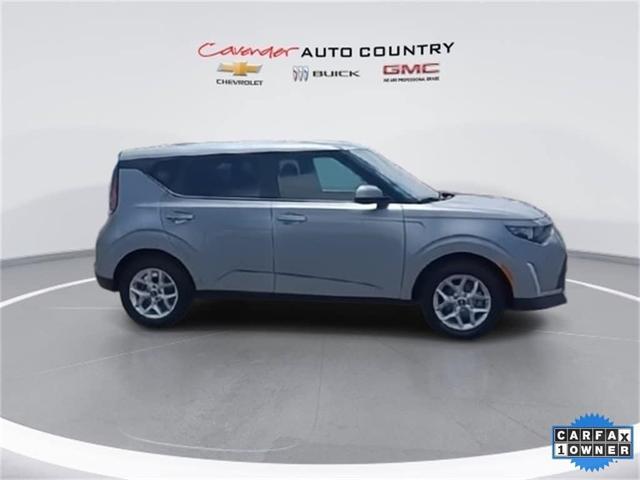 Photo of 2023 Steel Gray Kia Soul