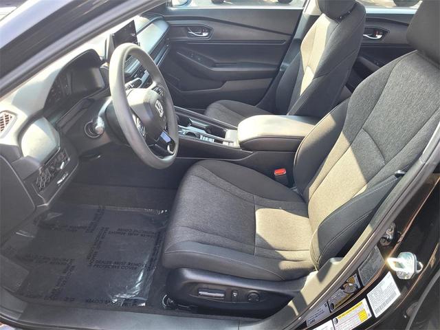 Photo of 2024 Crystal Black Pearl Honda Accord
