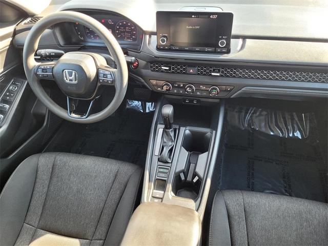 Photo of 2024 Crystal Black Pearl Honda Accord