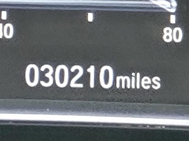 Photo of 2022 Crystal Black Pearl Honda CR-V