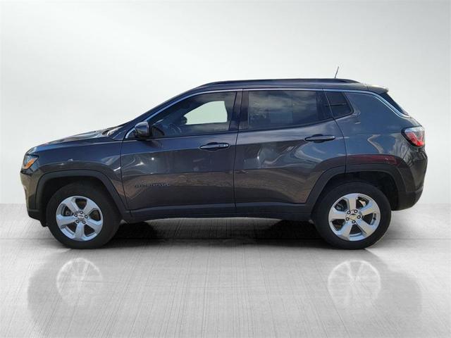 Photo of 2019 Granite Crystal Metallic Clearcoat Jeep Compass