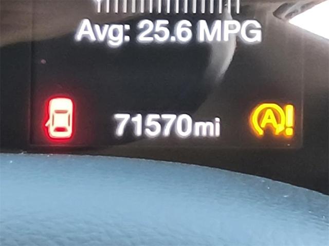 Photo of 2019 Granite Crystal Metallic Clearcoat Jeep Compass