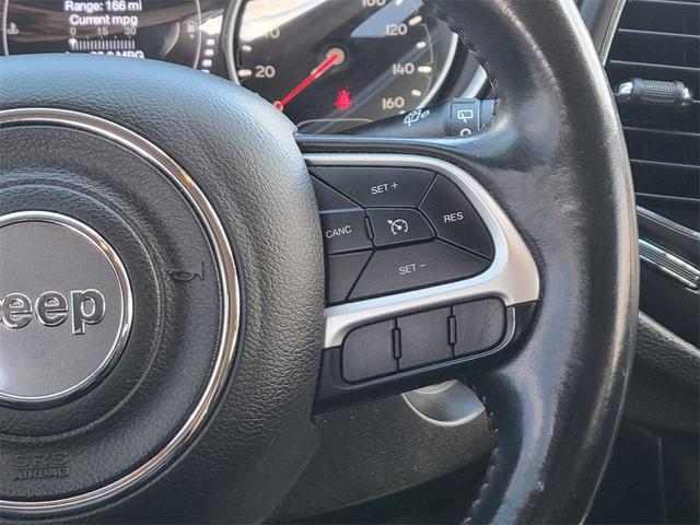 Photo of 2019 Granite Crystal Metallic Clearcoat Jeep Compass