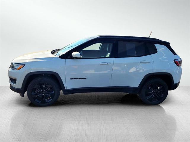 Photo of 2019 White Clearcoat Jeep Compass