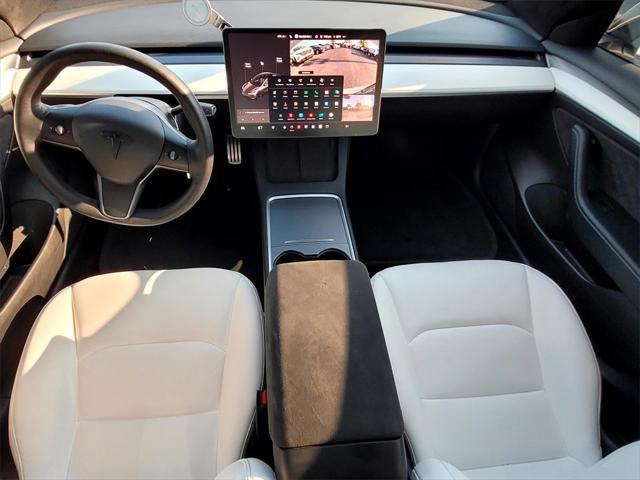 Photo of 2021 Pearl White Multi-Coat Tesla Model 3