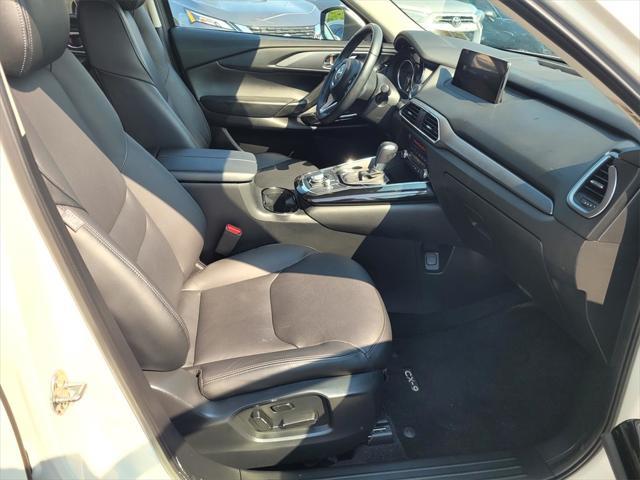 Photo of 2022 Snowflake White Pearl Mica Mazda CX-9