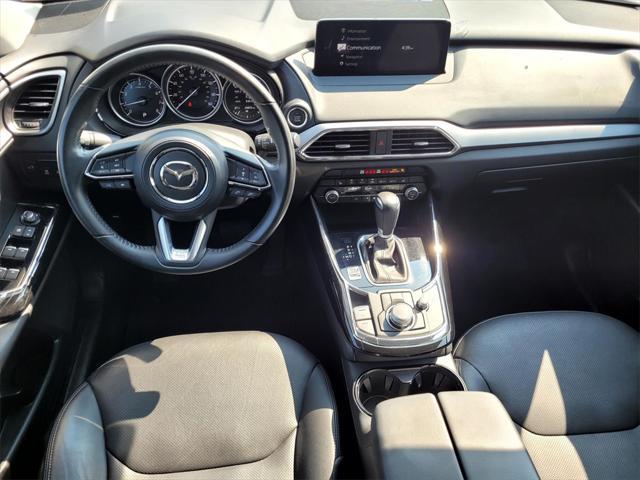 Photo of 2022 Snowflake White Pearl Mica Mazda CX-9