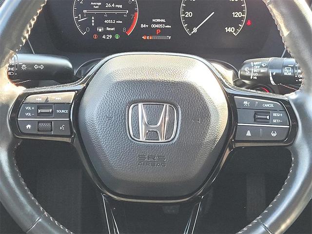 Photo of 2024 Platinum Honda HR-V