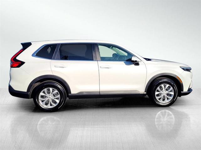 Photo of 2026 Platinum White Pearl Honda CR-V