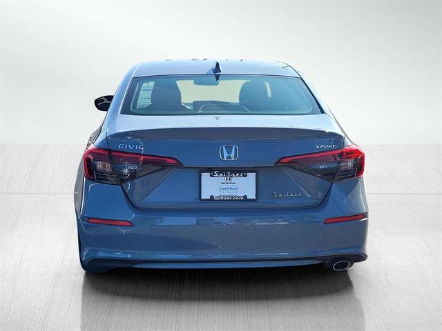 Photo of 2024 Gray Honda Civic