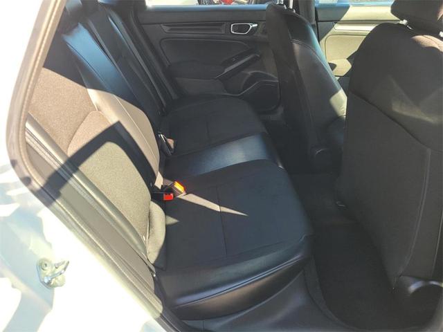 Photo of 2023 Platinum White Pearl Honda Civic