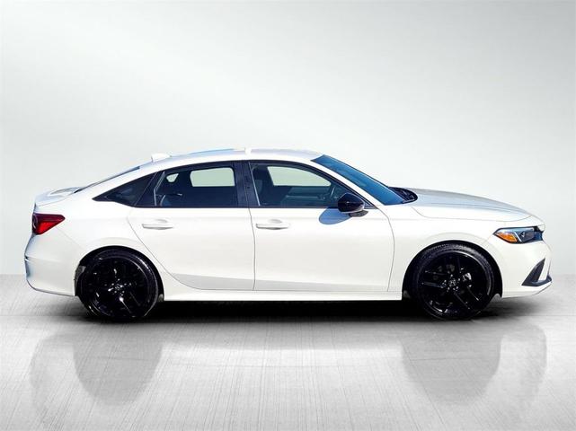 Photo of 2023 Platinum White Pearl Honda Civic