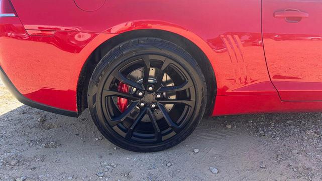Photo of 2015 Red Chevrolet Camaro
