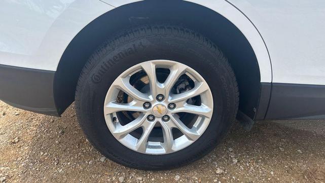 Photo of 2018 White Chevrolet Equinox