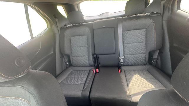 Photo of 2018 White Chevrolet Equinox