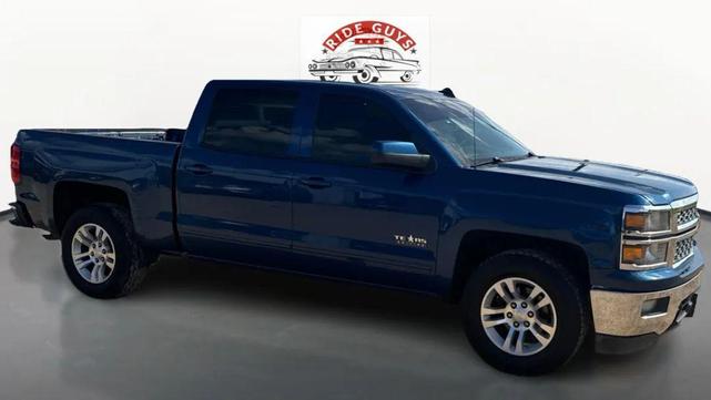 Photo of 2015 Deep Ocean Blue Metallic Chevrolet Silverado 1500