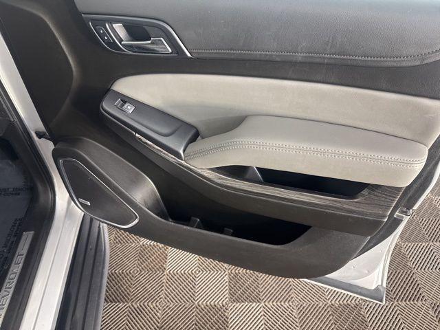 Photo of 2019 Silver Ice Metallic Chevrolet Suburban