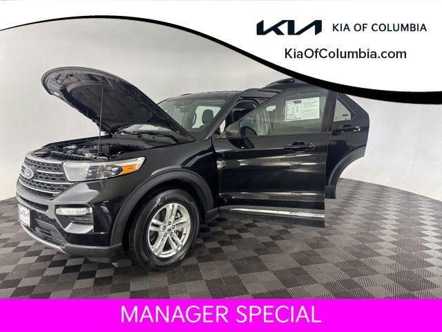 Photo of 2023 Black Metallic Ford Explorer