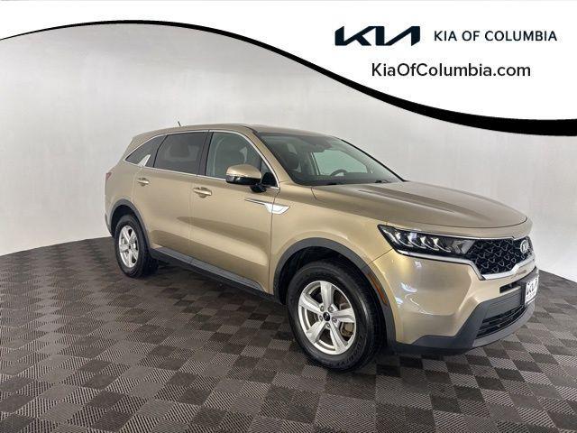 Photo of 2021 Crystal Beige Kia Sorento