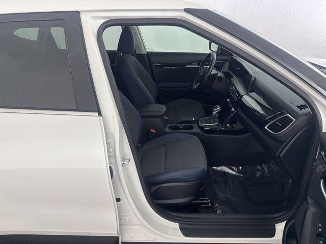 Photo of 2024 Snow White Pearl Kia Seltos